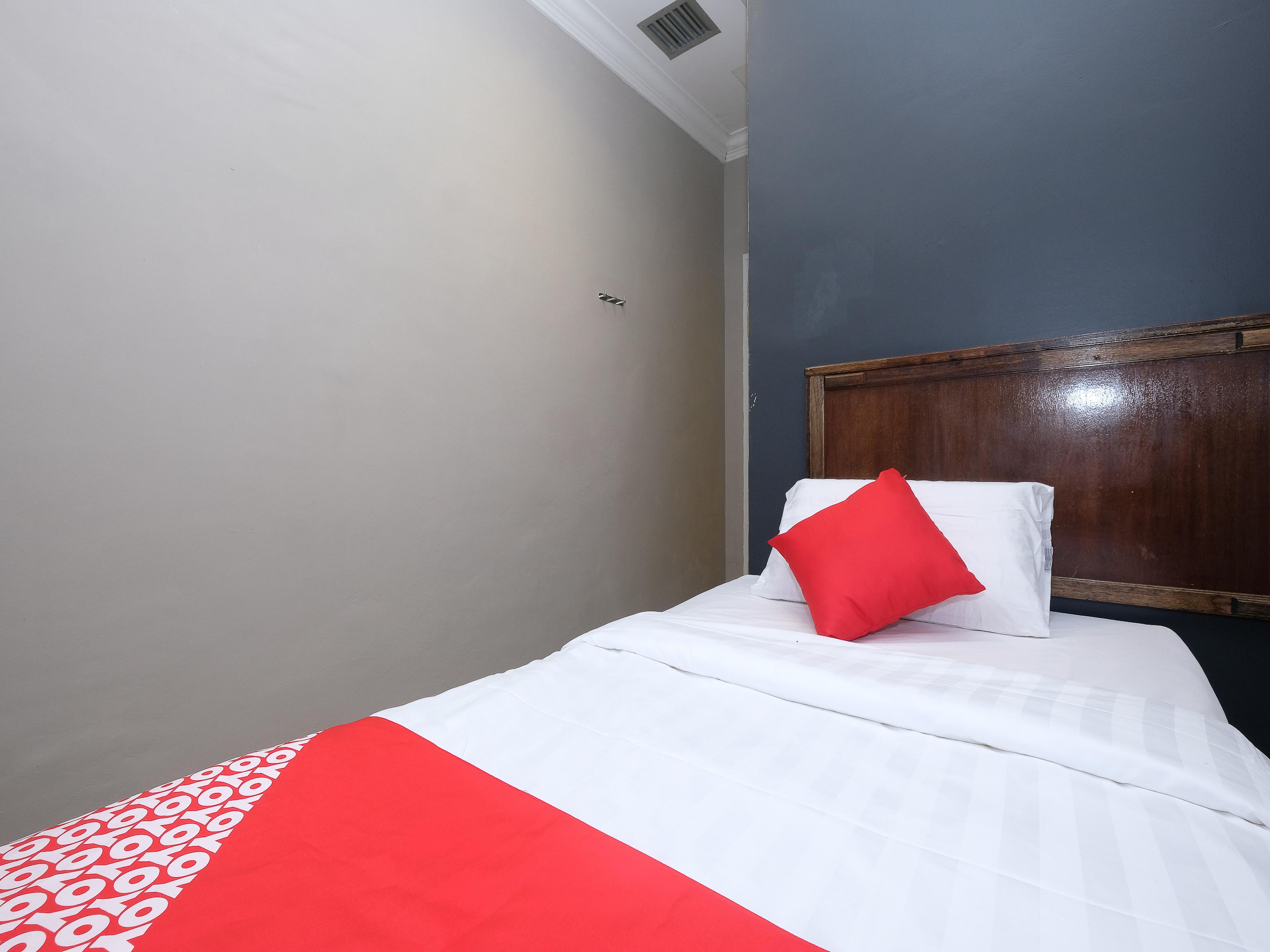 Oyo 1190 Nice Stay Hotel Raub Kültér fotó